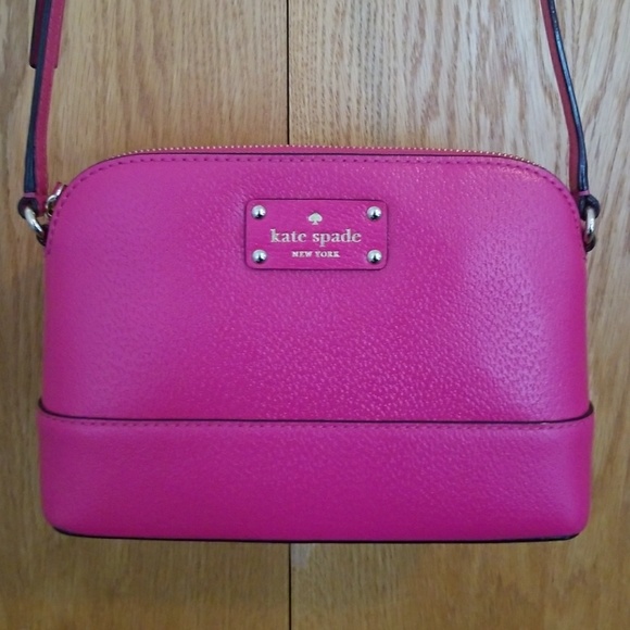 kate spade Handbags - AUTHENTIC KATE SPADE WELLESLY HANNA